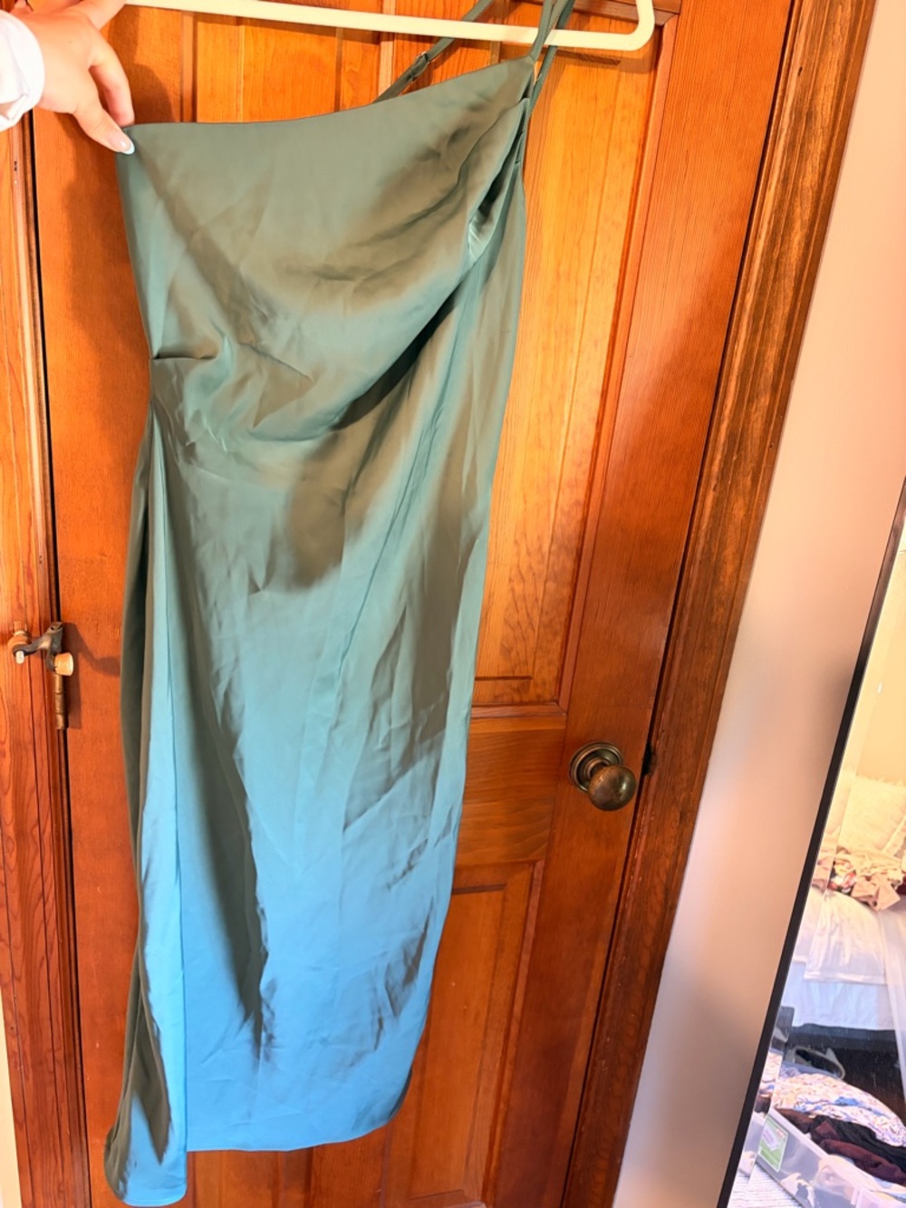 One-Shoulder Green Evening Dress